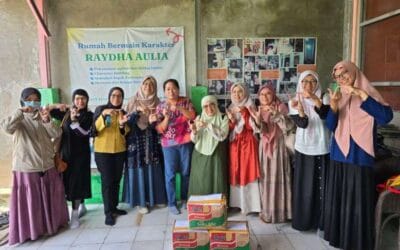 Dharma Wanita Persatuan UT Wujudkan Kebahagiaan Ramadan Lewat Beragam Bantuan 