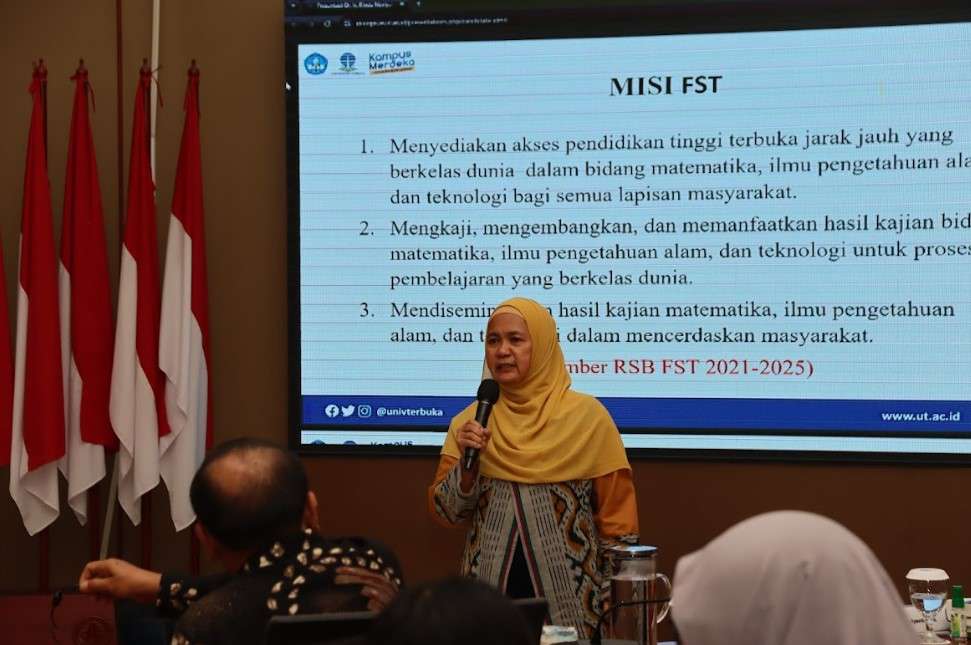 Siapa Dekan FST UT Berikutnya? Lima Kandidat Adu Gagasan Besar  